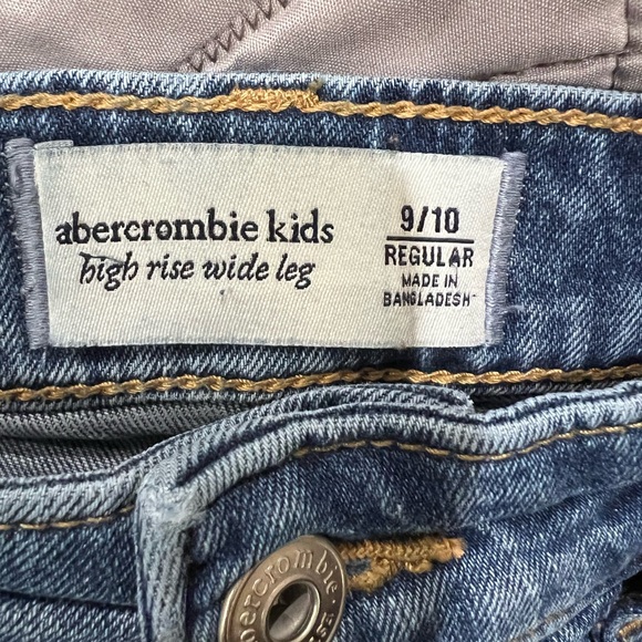 abercrombie kids Other - abercrombie kids light blue denim high-rise wide leg jeans